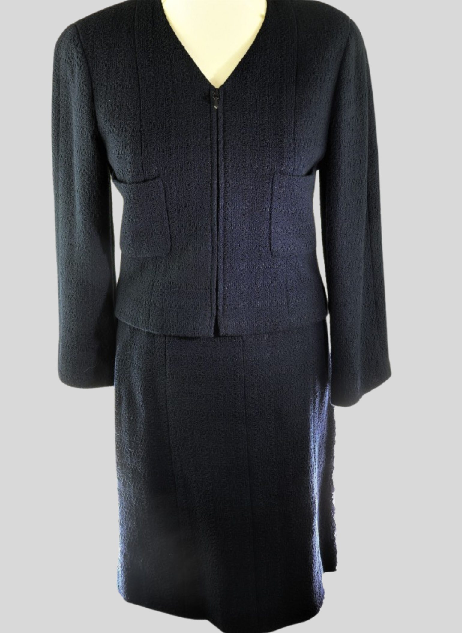 Traje Chaqueta y Falda Negro