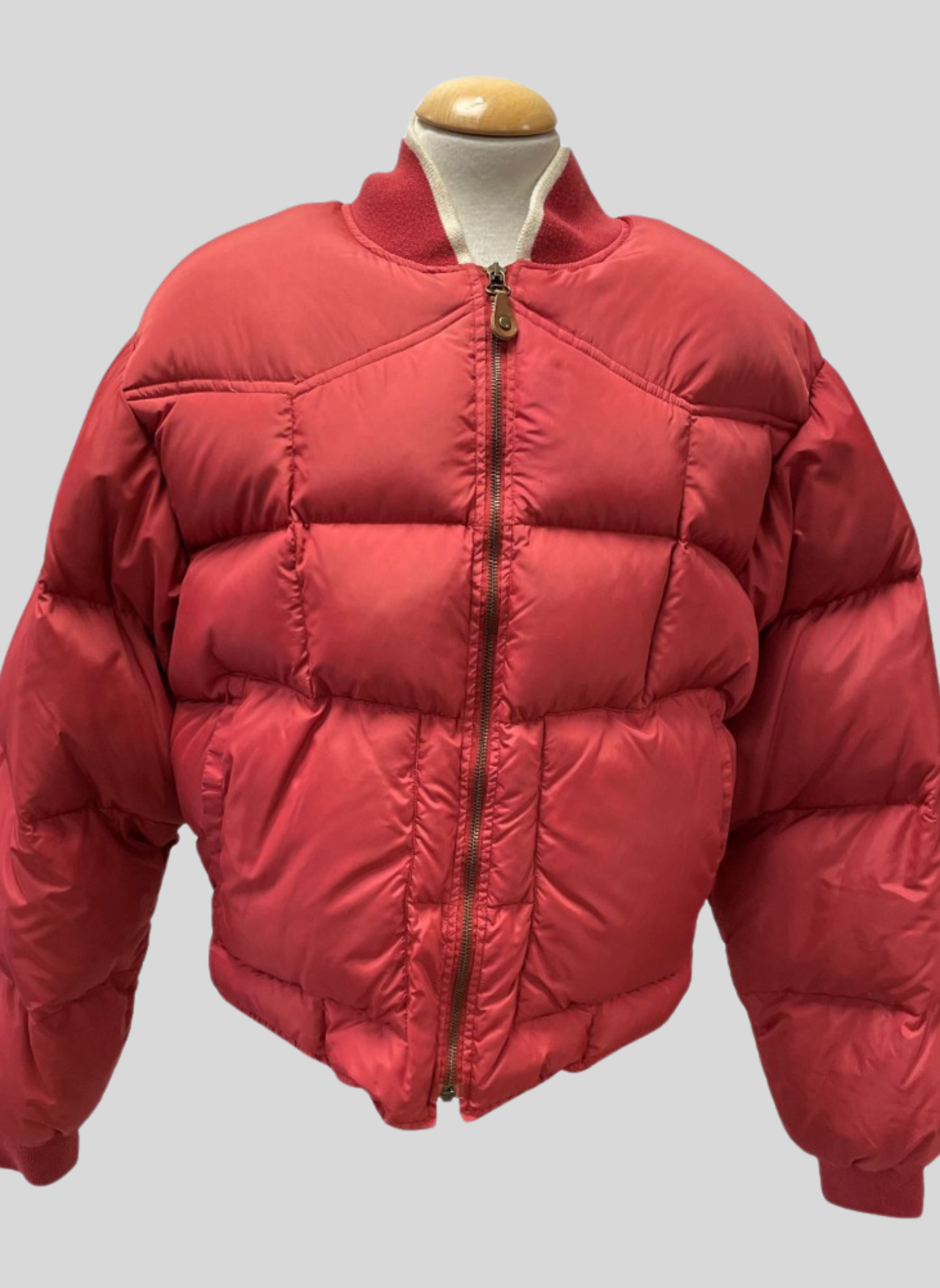 Rote Daunenjacke für Damen